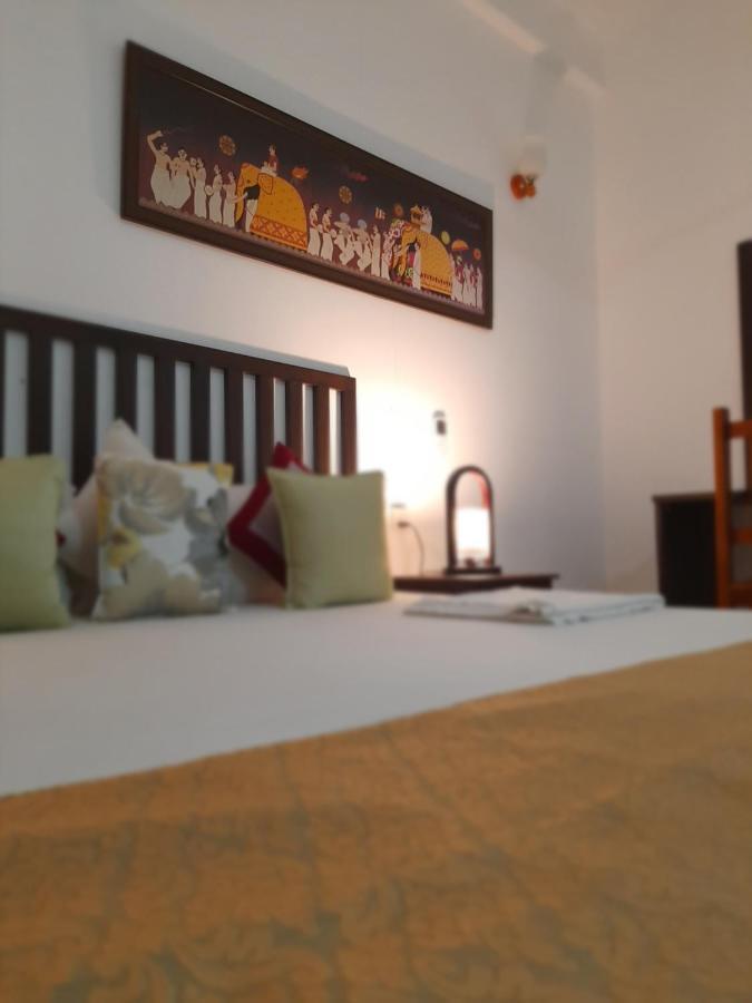 Hotel Chanara Sigiriya Exterior photo
